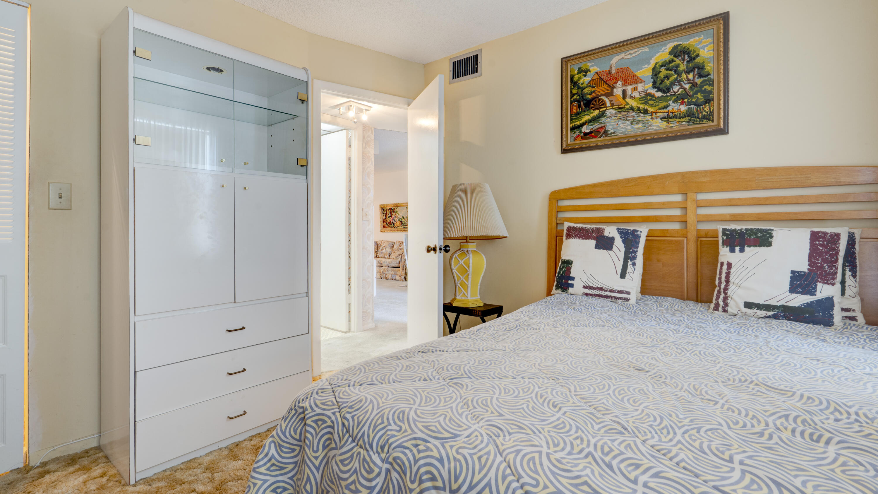 SUNRISE LAKES PHASE III - Residential