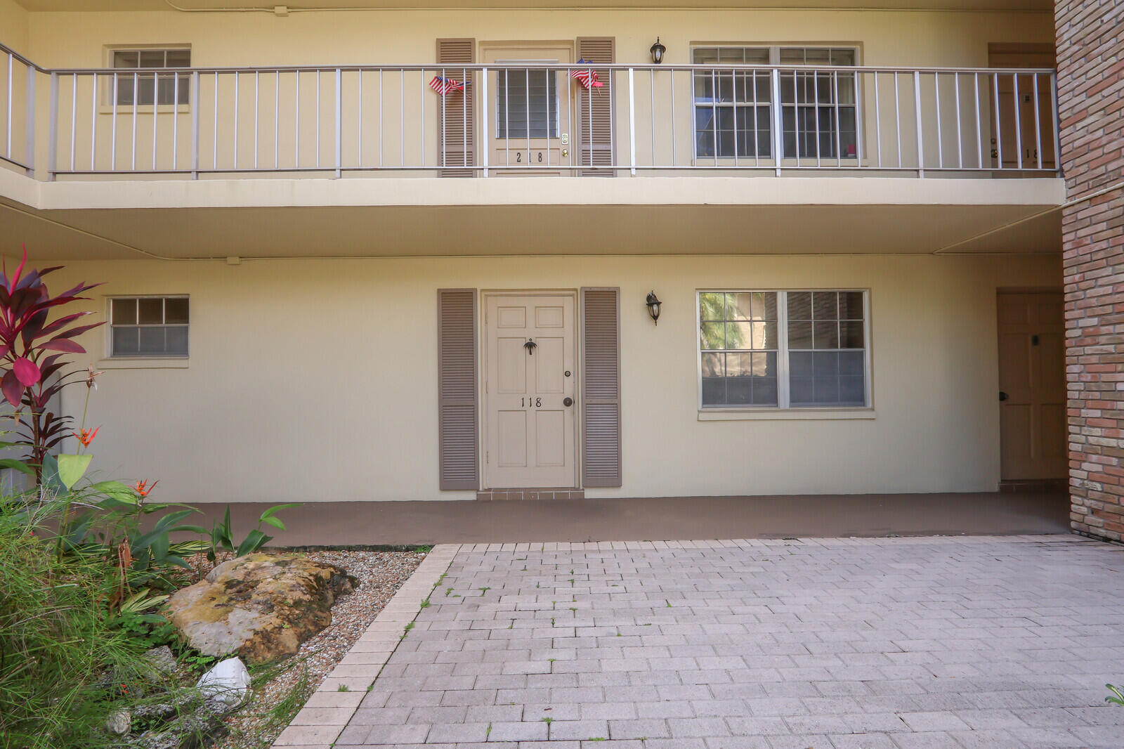 TAMBERLANE 6 CONDO - Residential