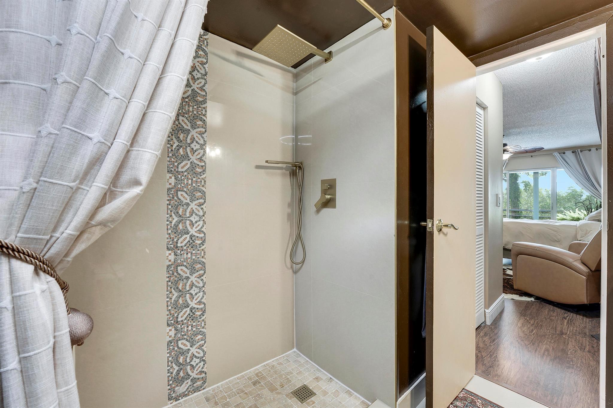 POINCIANA PLACE CONDO 1,2 - Residential
