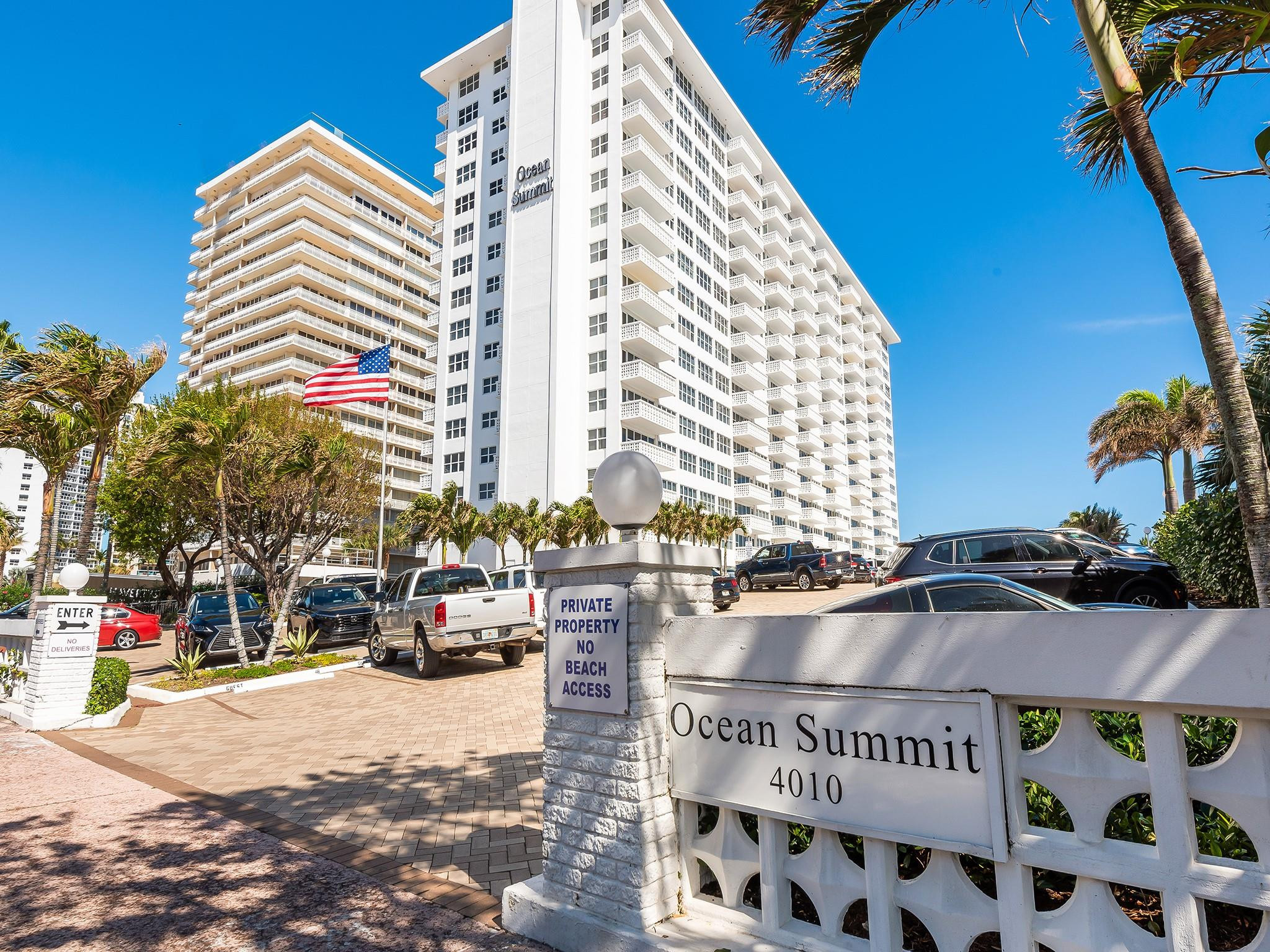 OCEAN SUMMIT - Residential