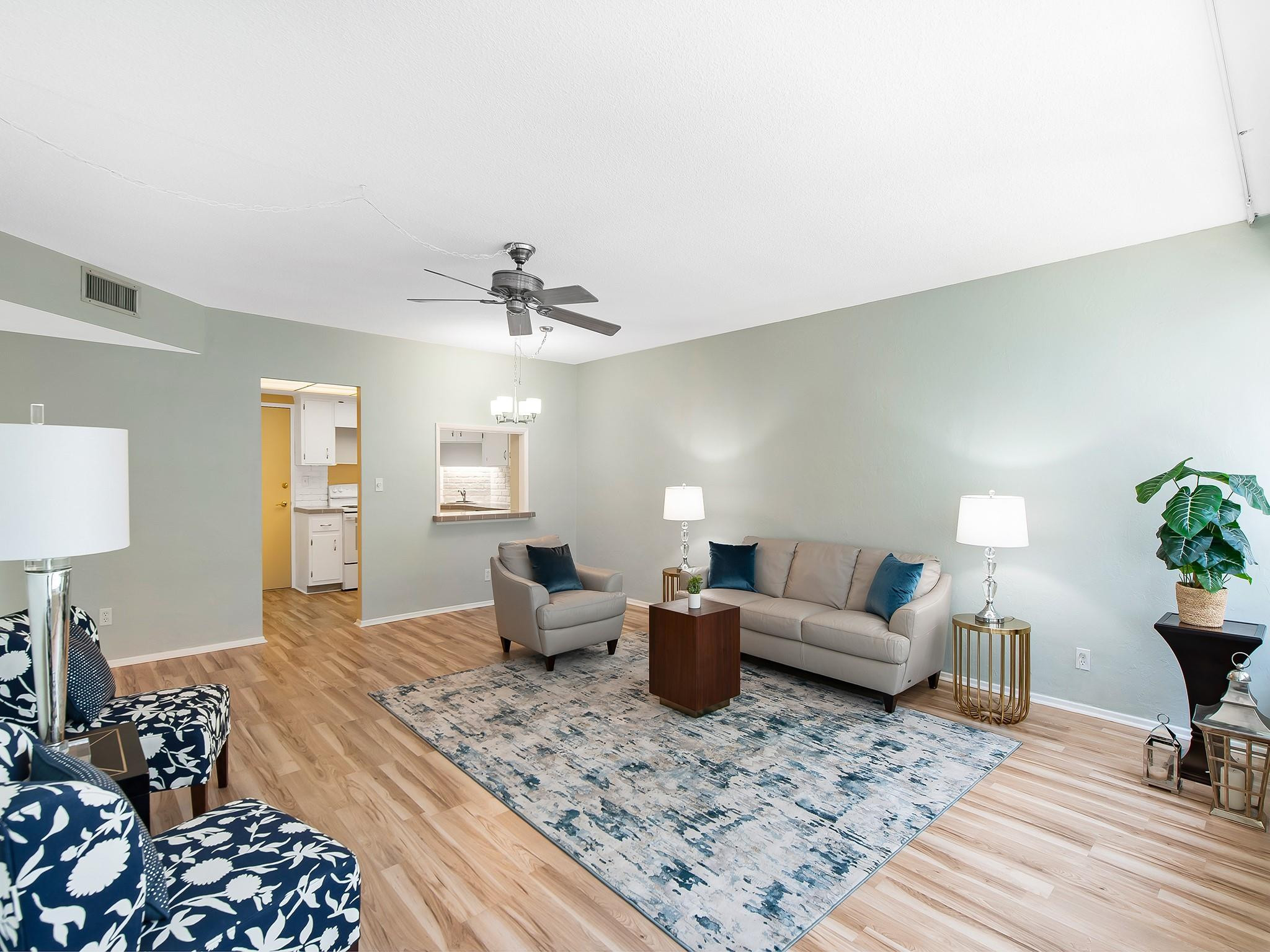 OCEAN SUMMIT - Residential