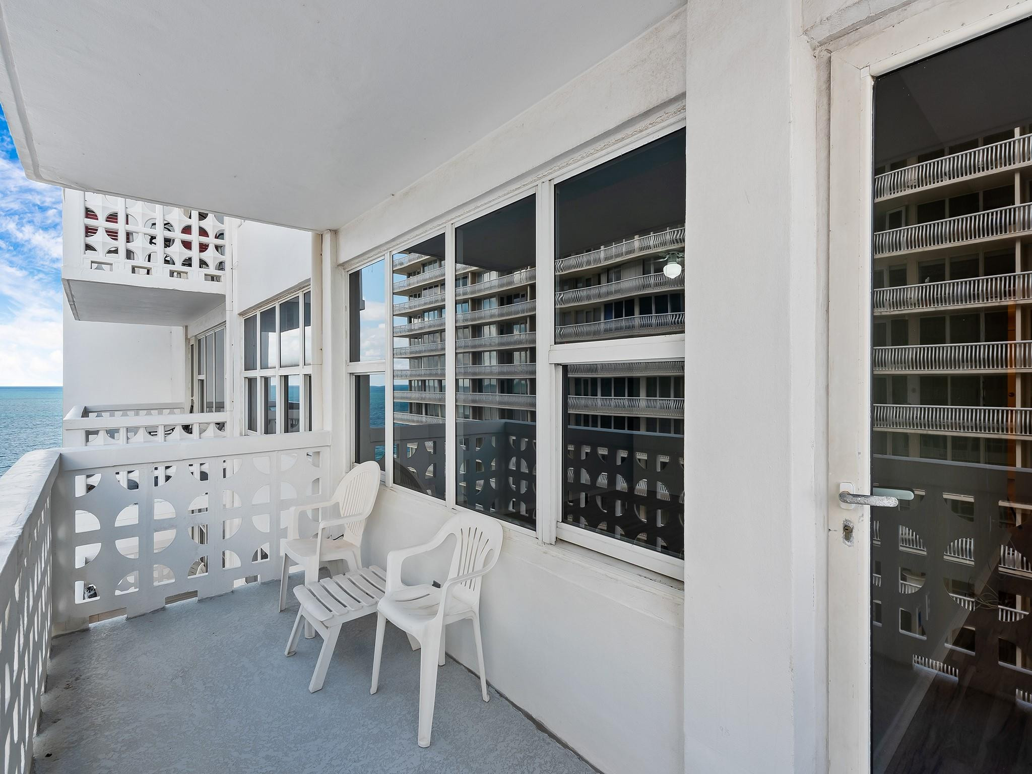 OCEAN SUMMIT - Residential