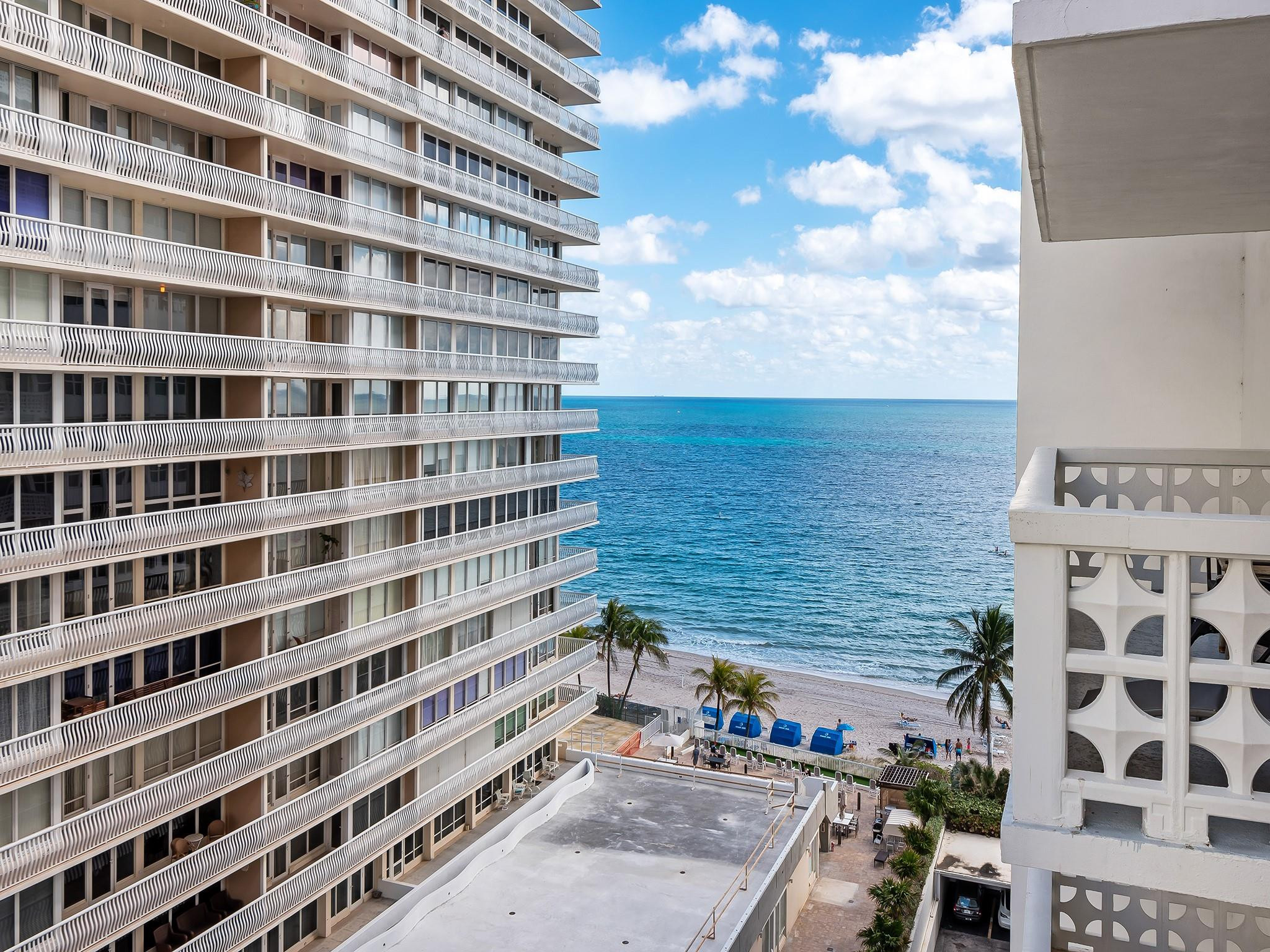 OCEAN SUMMIT - Residential