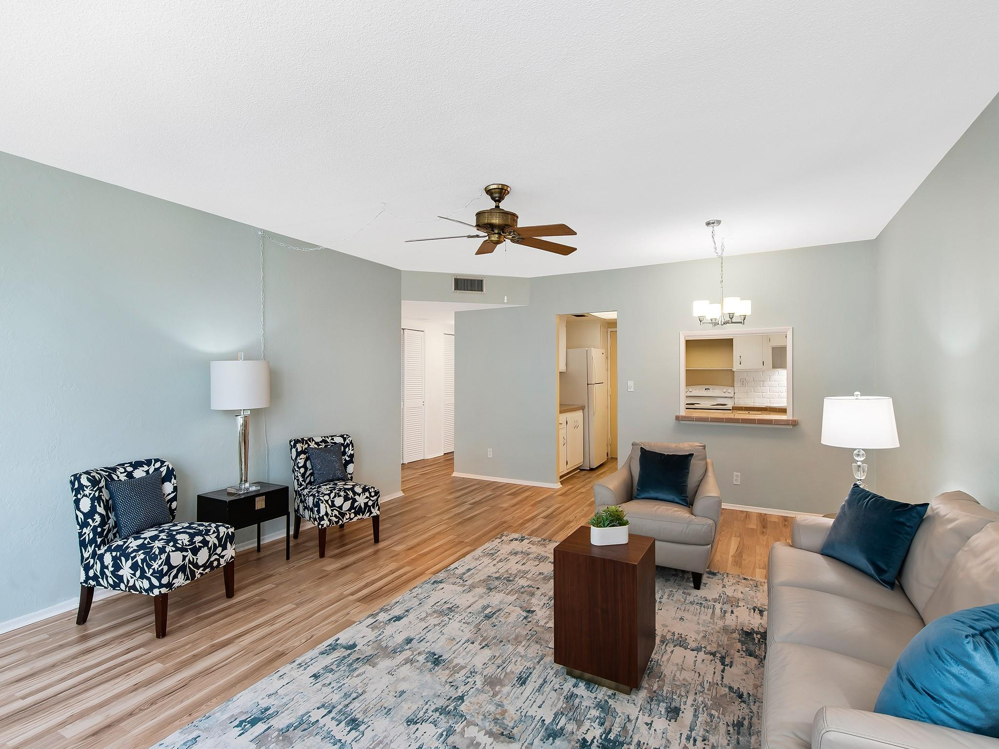 OCEAN SUMMIT - Residential