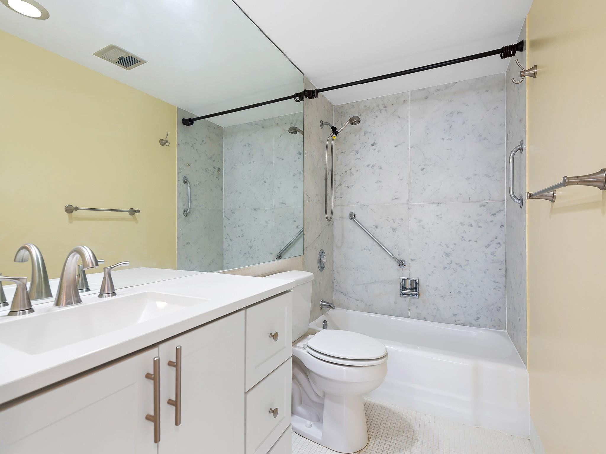 OCEAN SUMMIT - Residential