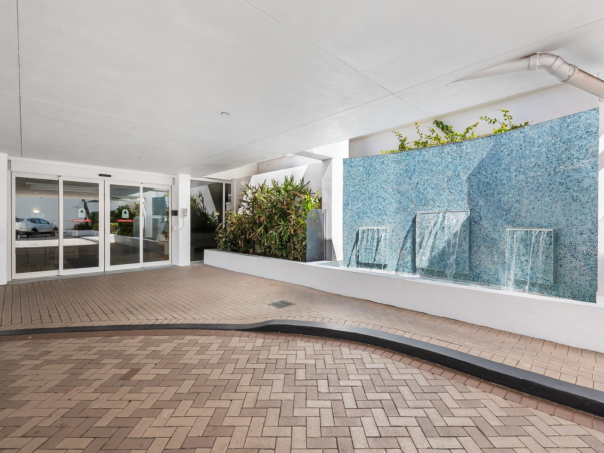 OCEAN SUMMIT - Residential