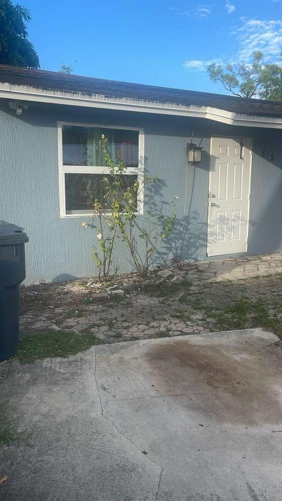 Lake Worth - Residential Income