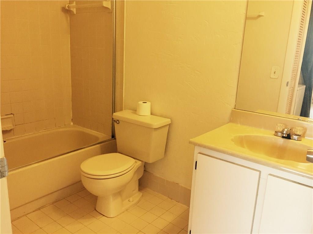 Boca Cove Condo - Residential Lease