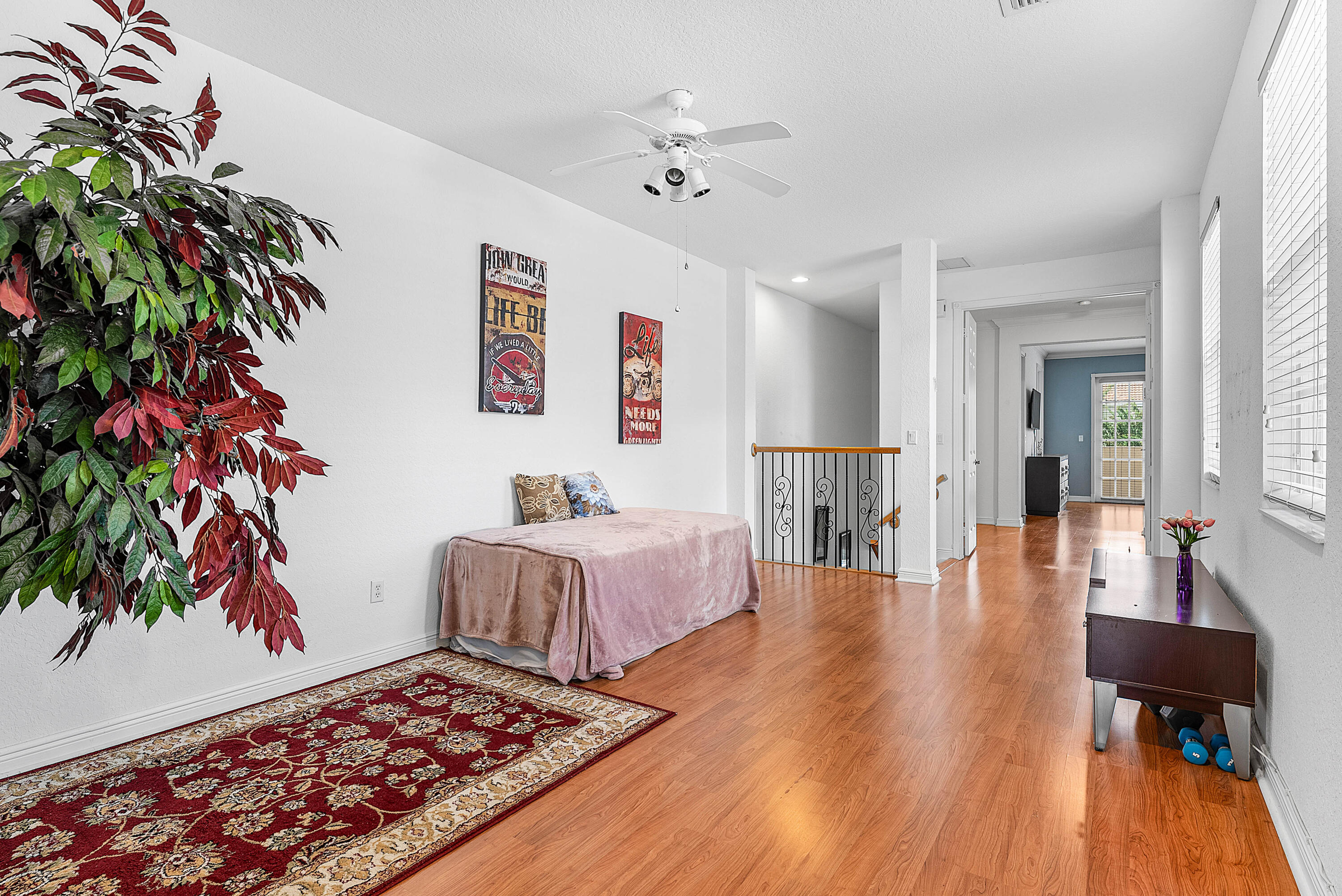 PENINSULA VILLAGE GREENS - Residential