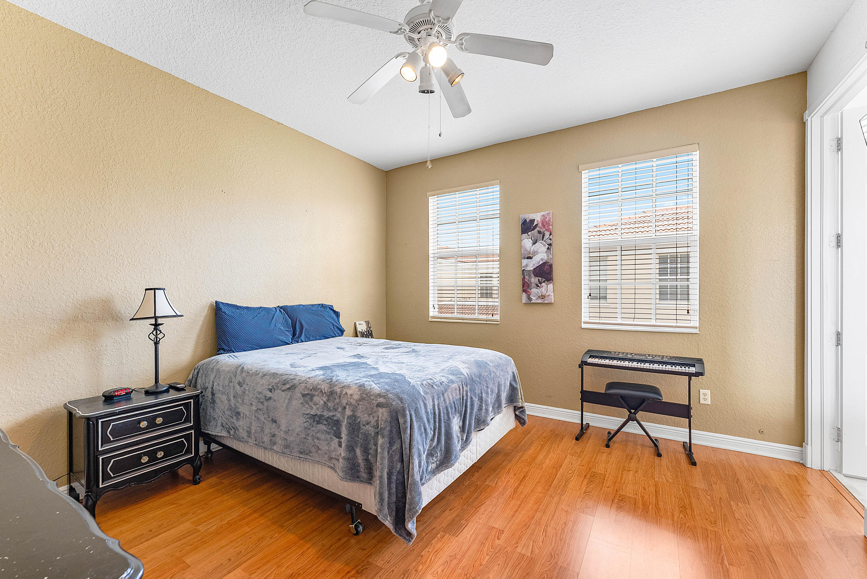 PENINSULA VILLAGE GREENS - Residential