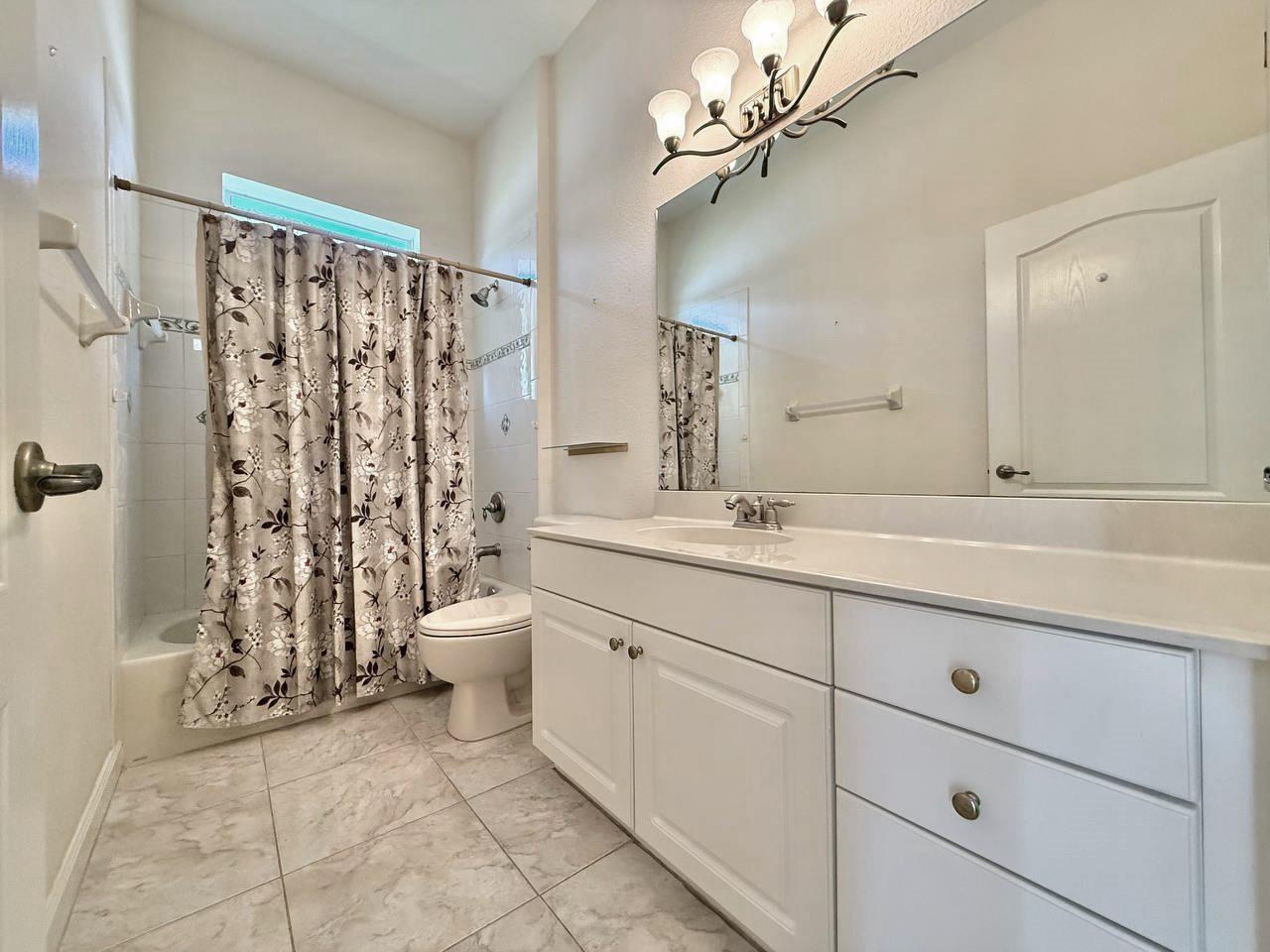 PORT ST LUCIE SECTION 44 - Residential Lease