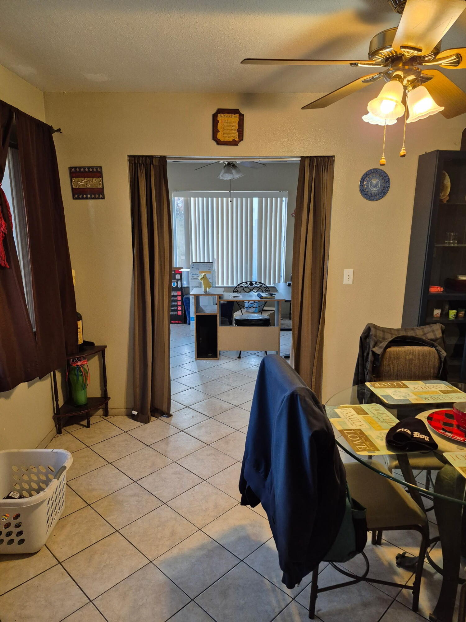 VERO BEACH HIGHLANDS UNIT 5 - Residential