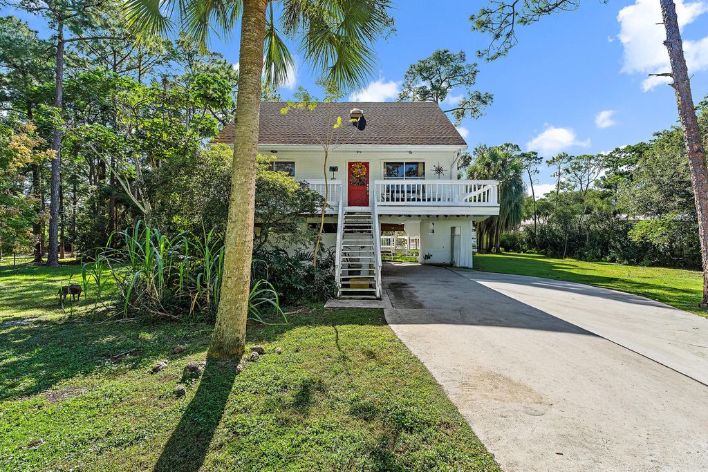 Photo of 10390 Sandy Run, Jupiter, FL 33478 (MLS # R11142232)