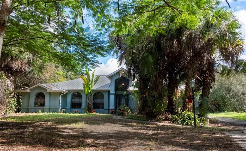 Photo of 3660 SW Woodcreek Trl, Palm City, FL 34990 (MLS # F10309707)