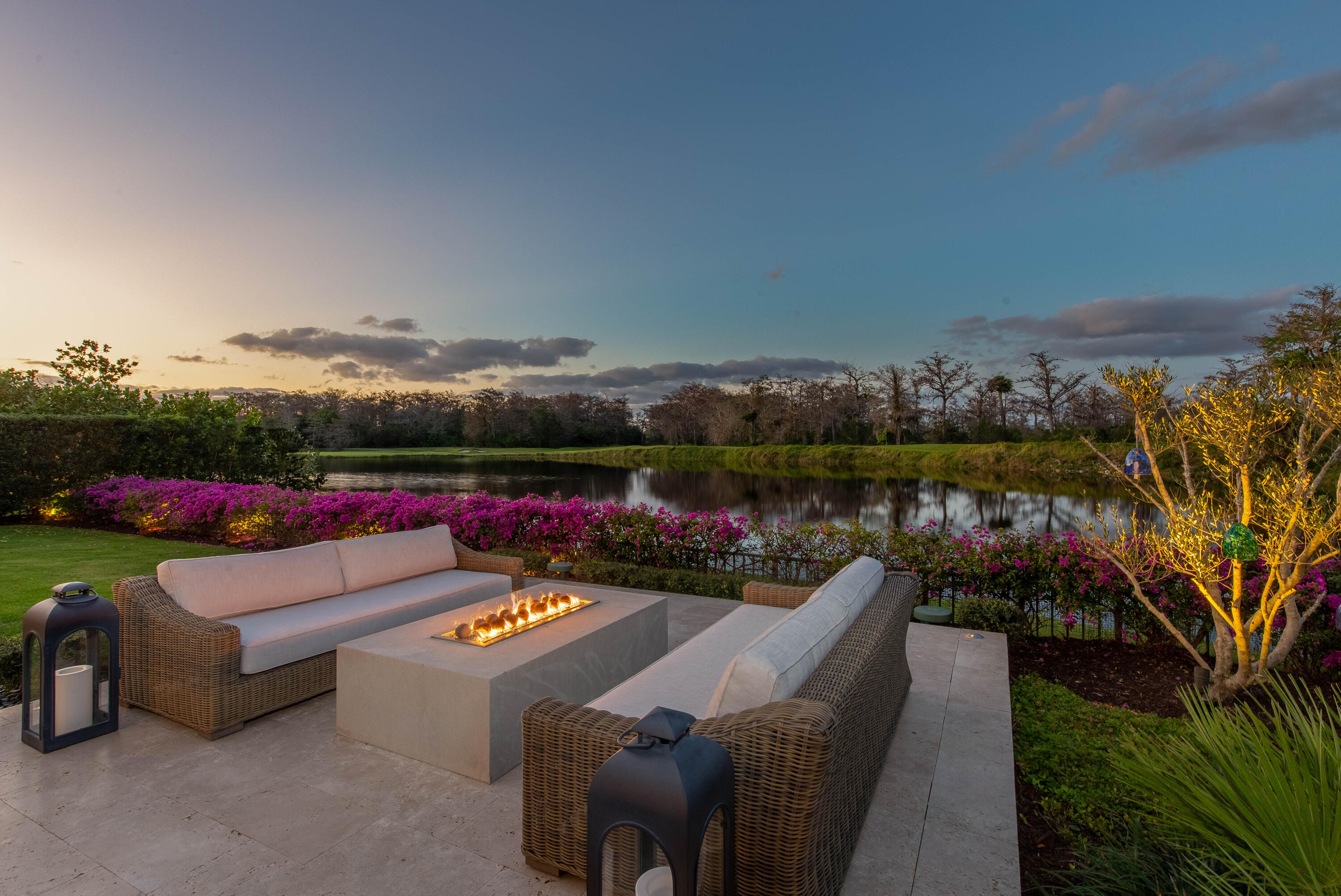 BLUE CYPRESS REPL AT PALM BEACH POLO & COUNTRY CLU - Residential