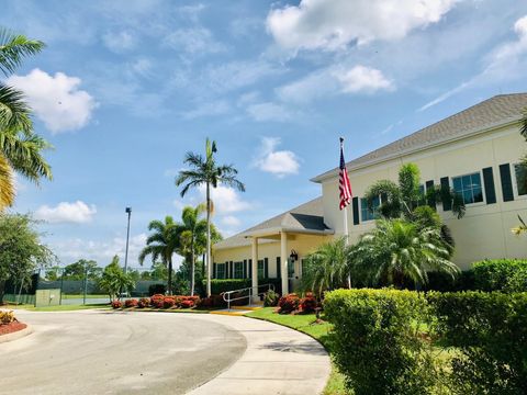 A home in Port St Lucie