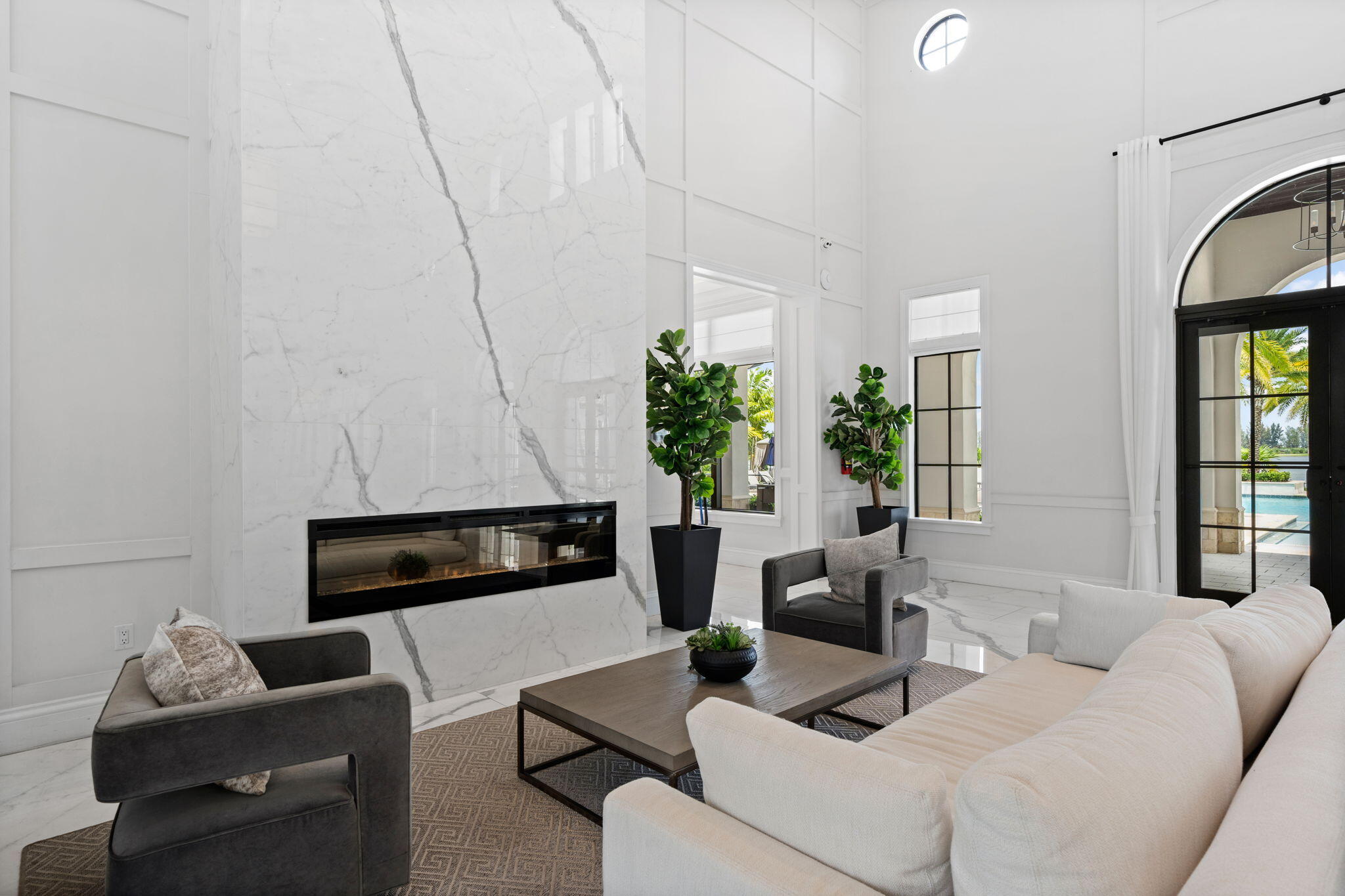 PARKLAND BAY - Residential