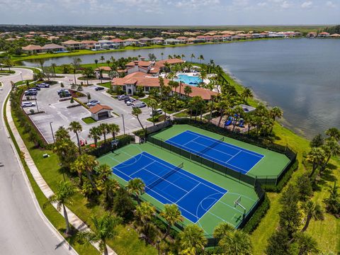 Tiny photo for 11930 Watermark Way, Parkland, FL 33076 (MLS # B26018368)
