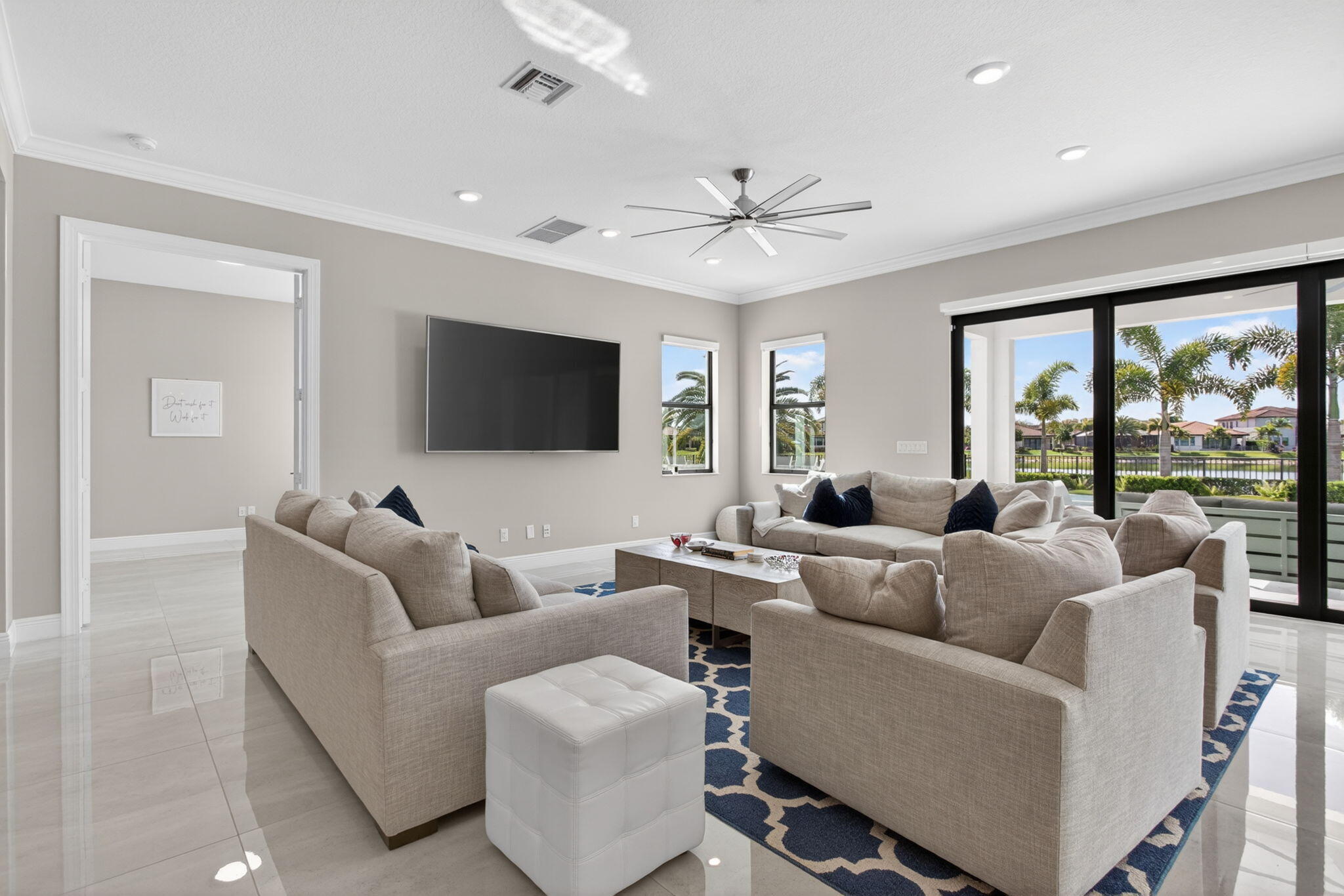 PARKLAND BAY - Residential