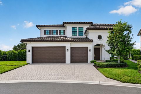 Photo of 11930 Watermark Way, Parkland, FL 33076 (MLS # B26018368)