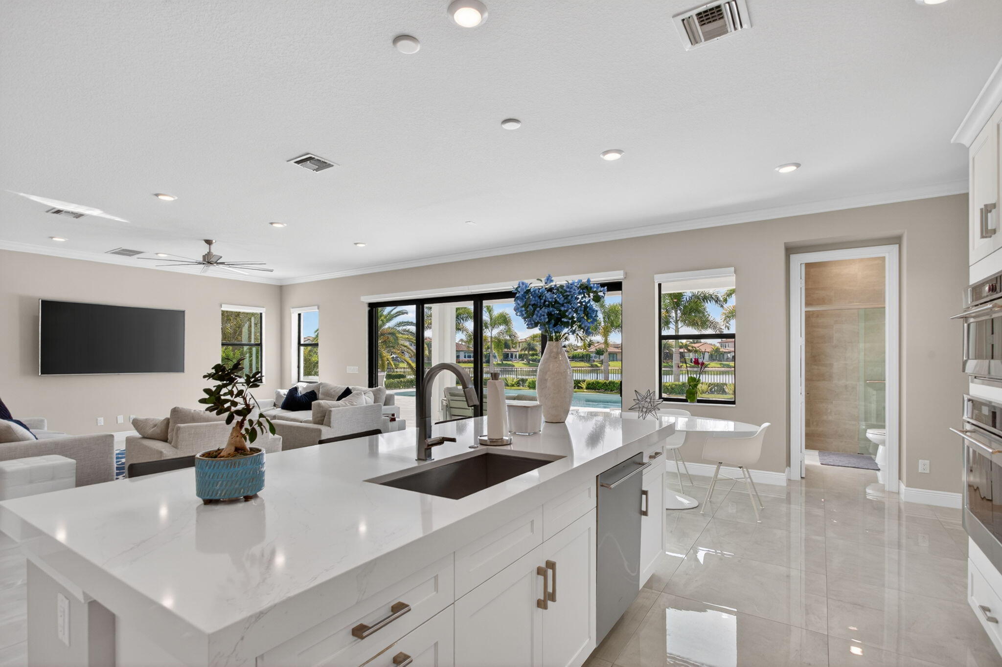 PARKLAND BAY - Residential