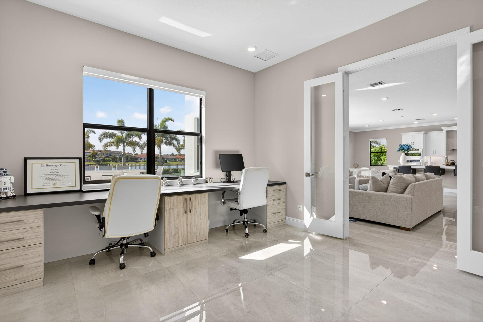 PARKLAND BAY - Residential