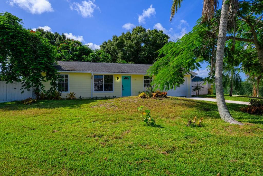 Photo of 1875 SE Camilo Street, Port Saint Lucie, FL 34952 (MLS # R11113649)