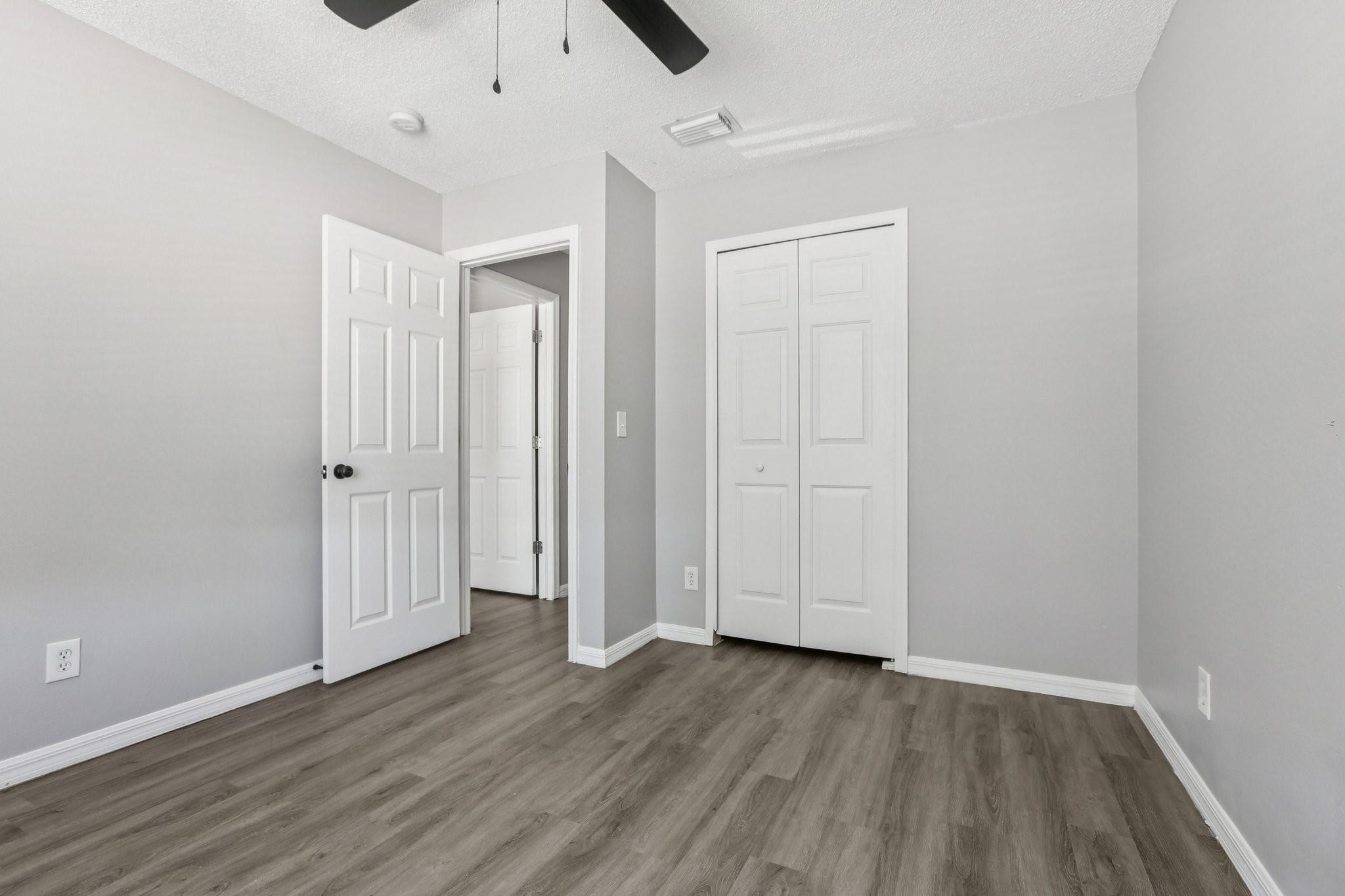 RIVERWALK AT WATERSIDE - Residential Lease