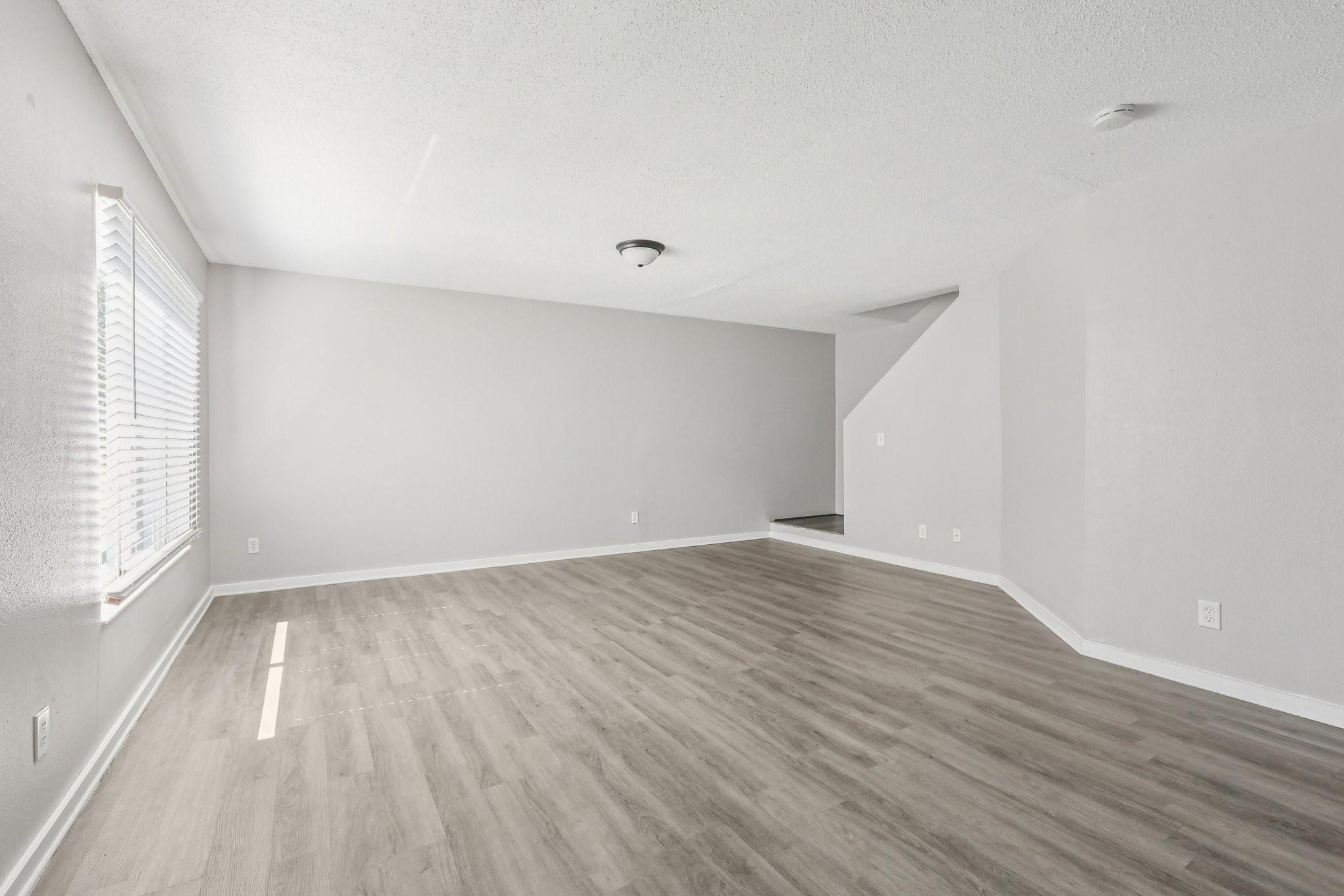 RIVERWALK AT WATERSIDE - Residential Lease