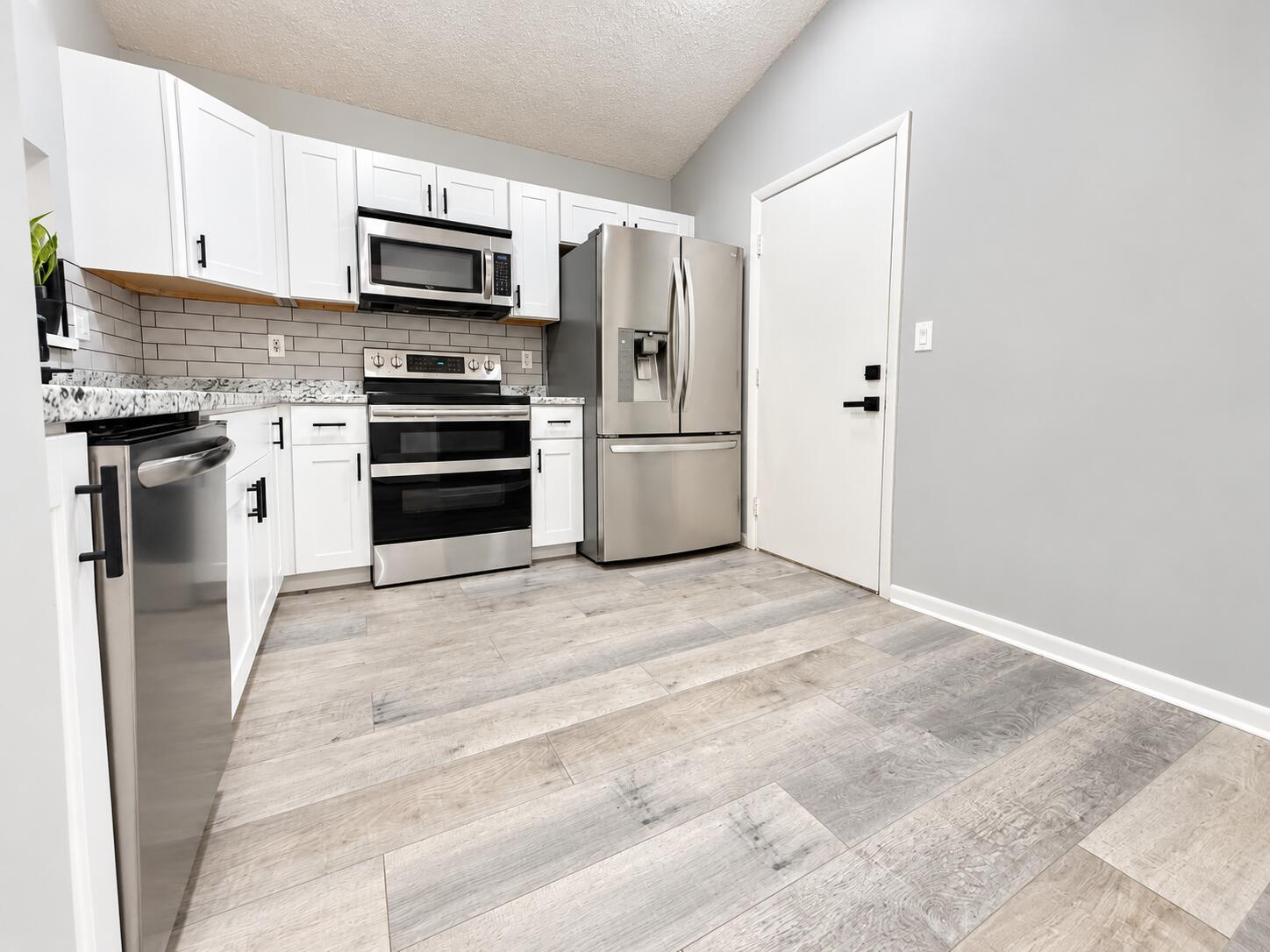 138 SW 159th Way