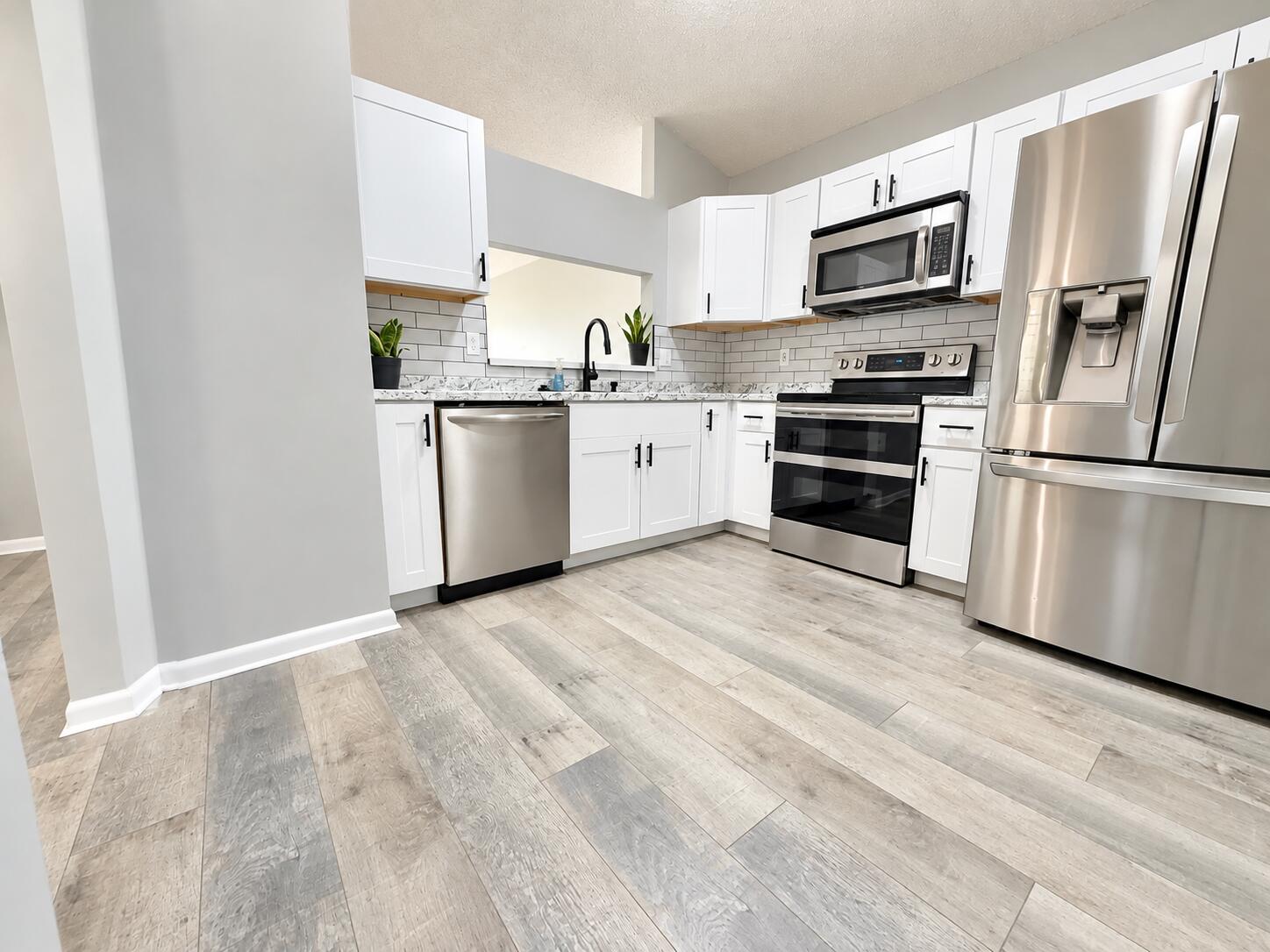 138 SW 159th Way