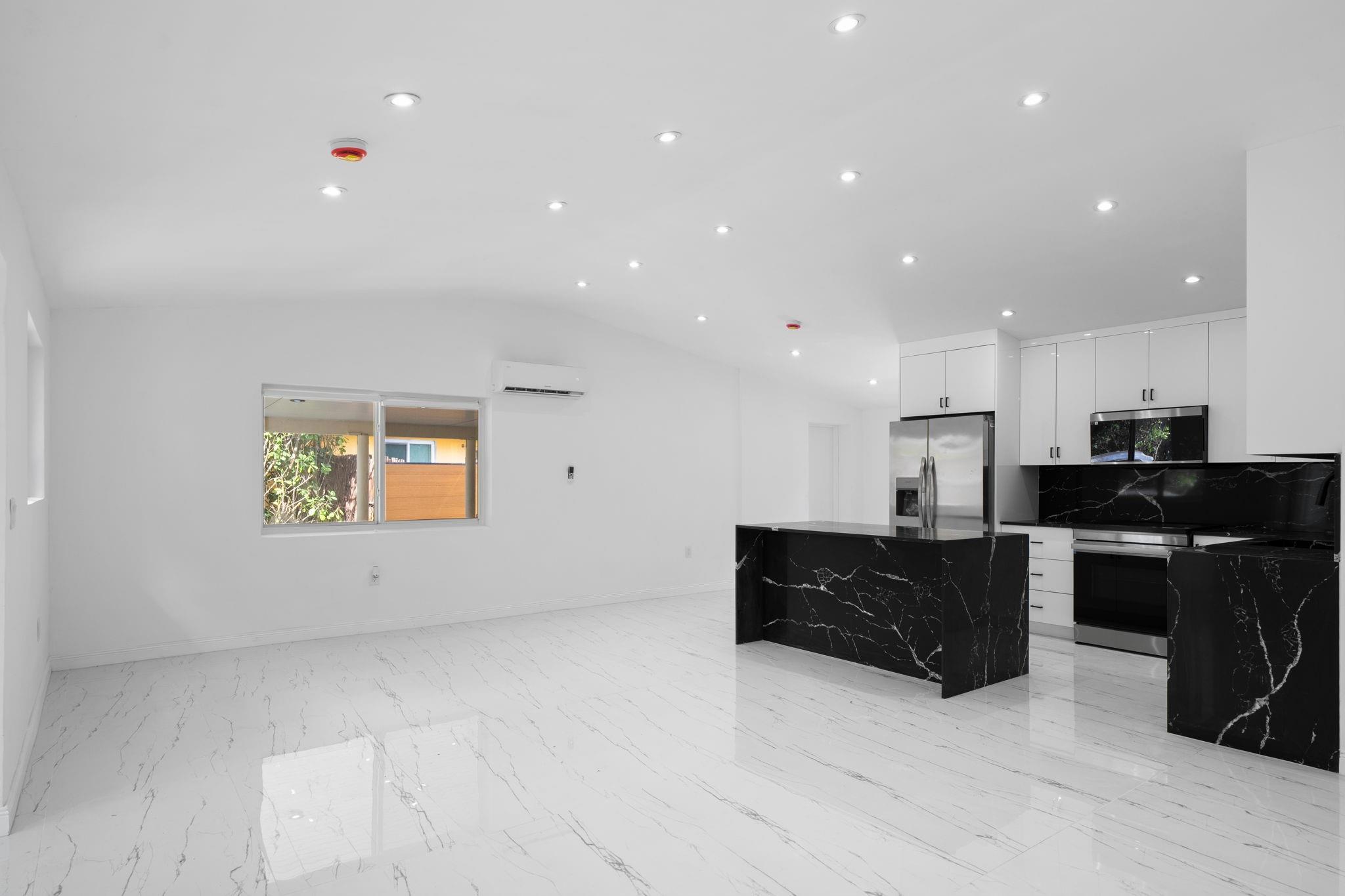 Lakeway Add 30-36 B - Residential