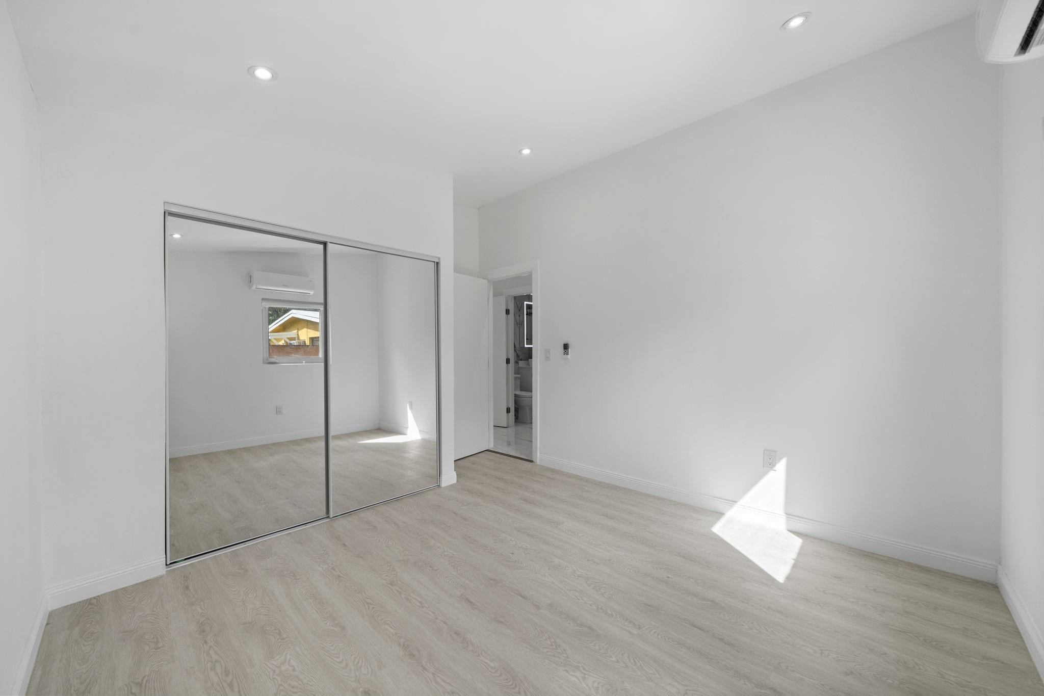 Lakeway Add 30-36 B - Residential