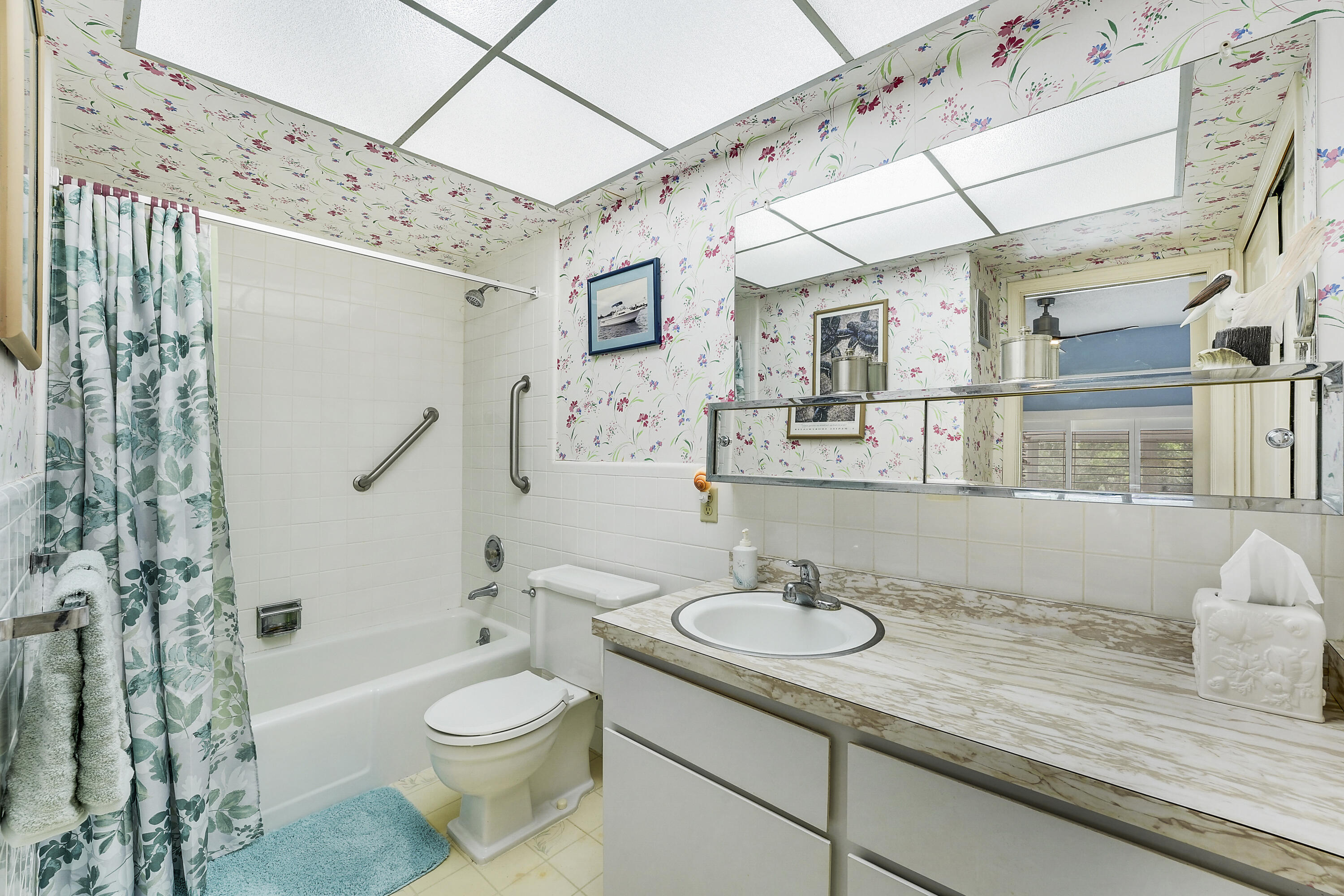 BLAIR HOUSE CONDO A - Residential