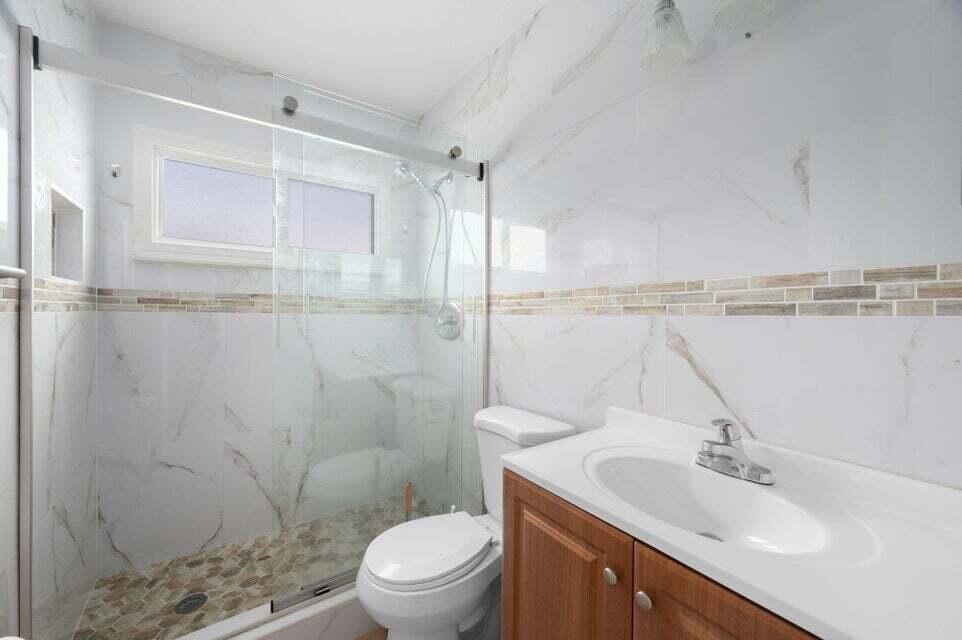 PORT ST LUCIE SECTION 13 - Residential Lease