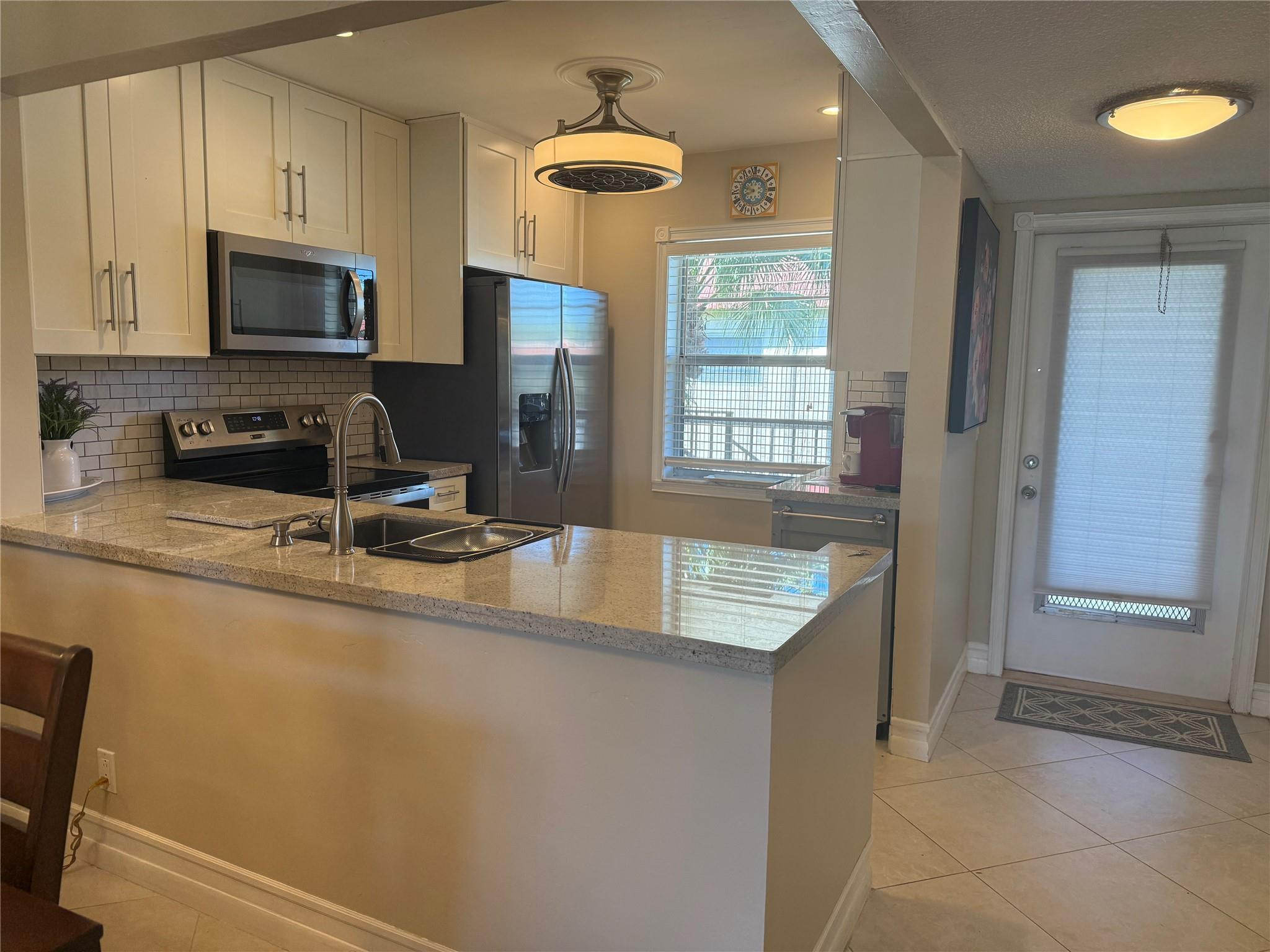 VILLAGES OF ORIOLE ABBEY CONDO - Residential Lease