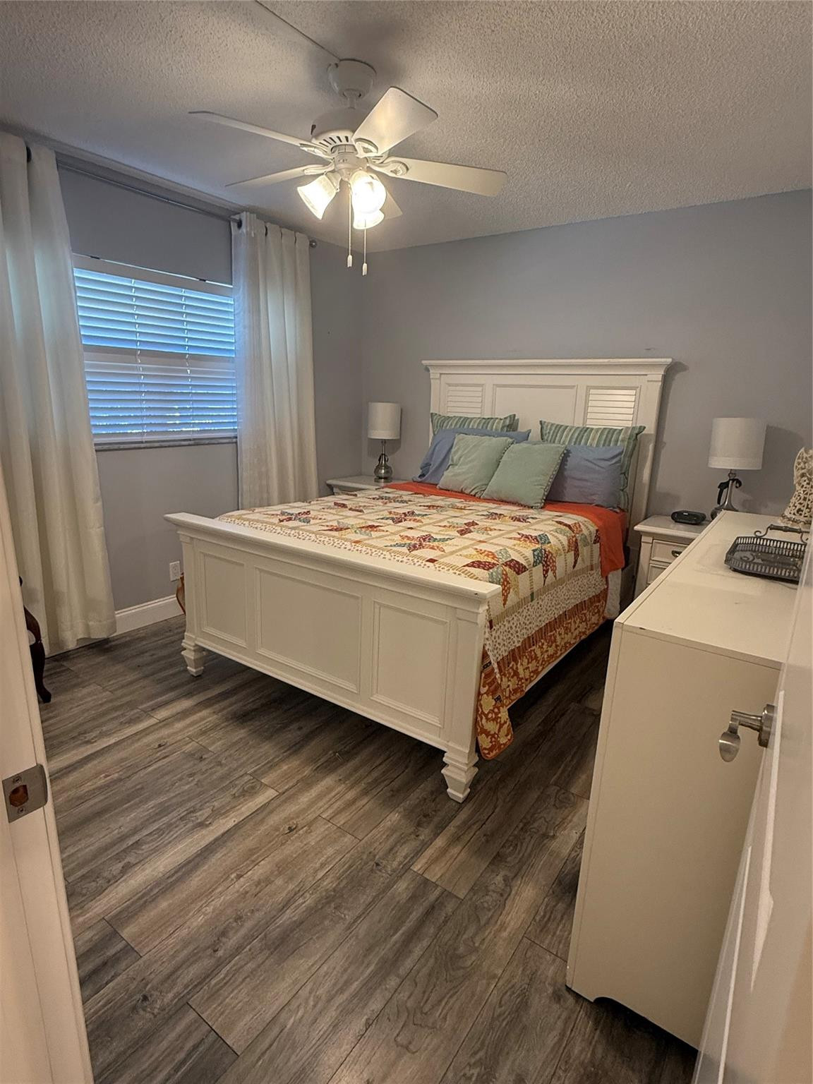 VILLAGES OF ORIOLE ABBEY CONDO - Residential Lease
