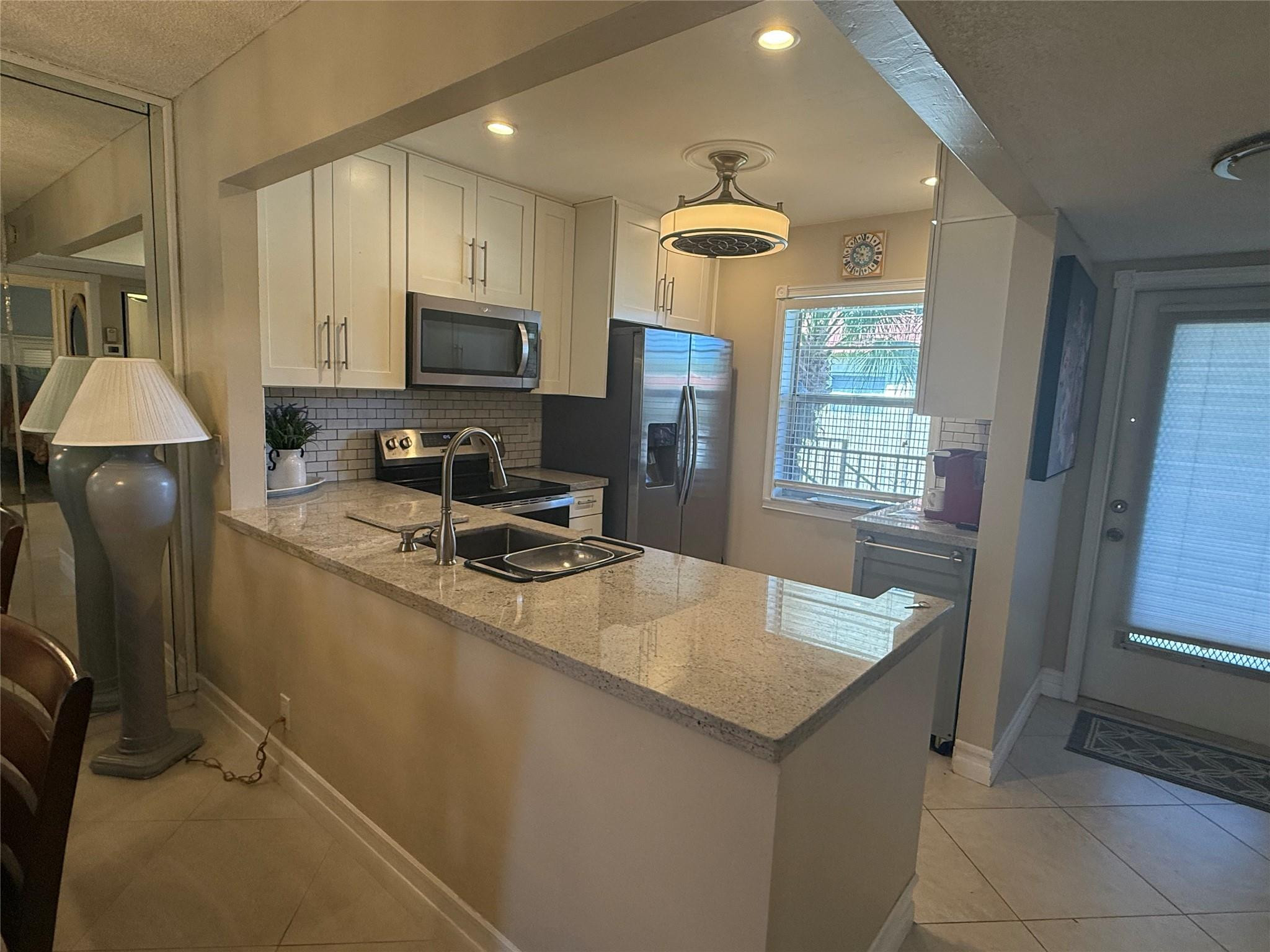 VILLAGES OF ORIOLE ABBEY CONDO - Residential Lease