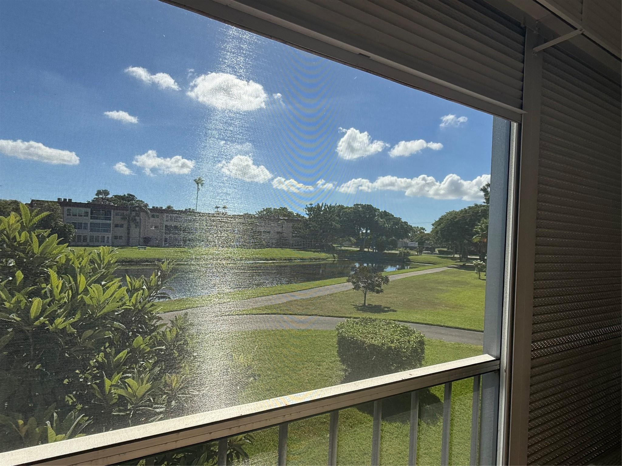 VILLAGES OF ORIOLE ABBEY CONDO - Residential Lease