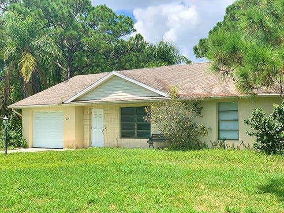 Photo of 229 SW Todd Avenue, Port Saint Lucie, FL 34983 (MLS # R10742354)