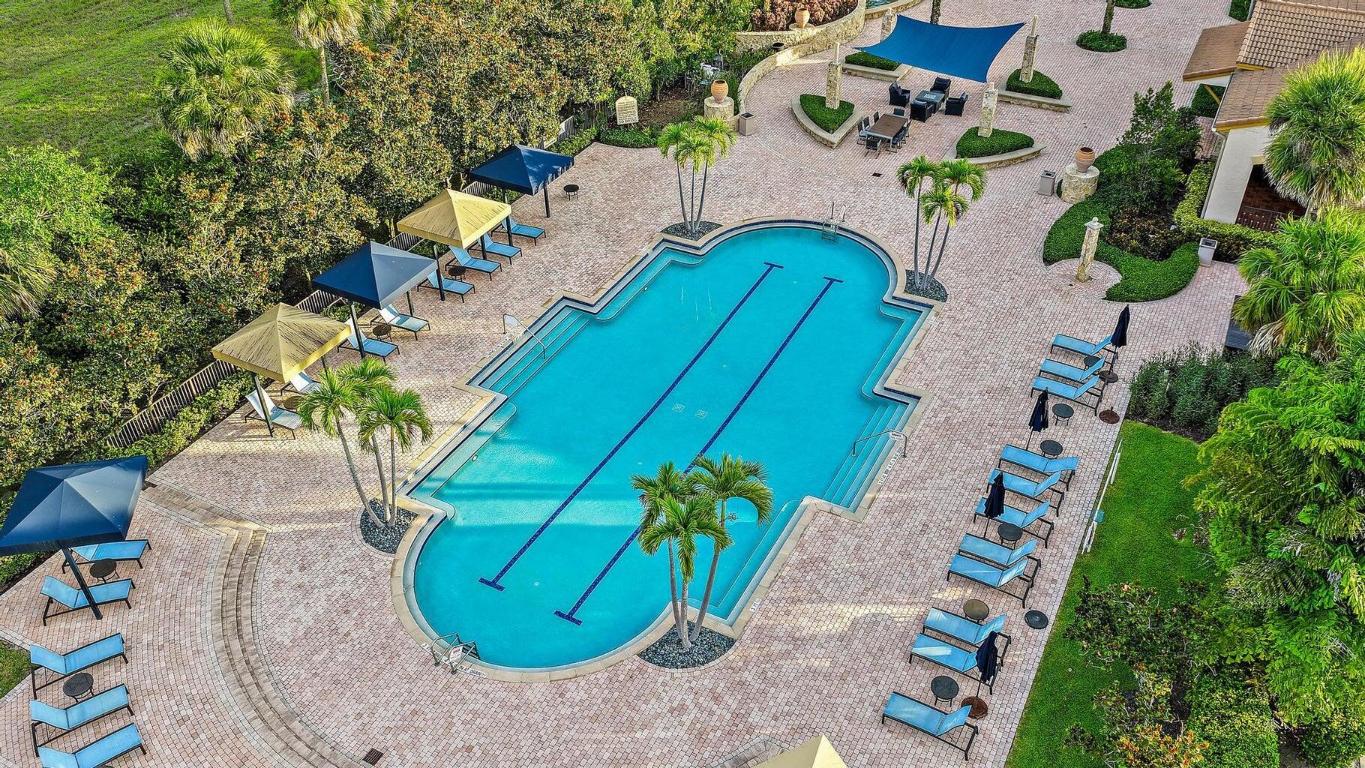 JUPITER COUNTRY CLUB - Residential