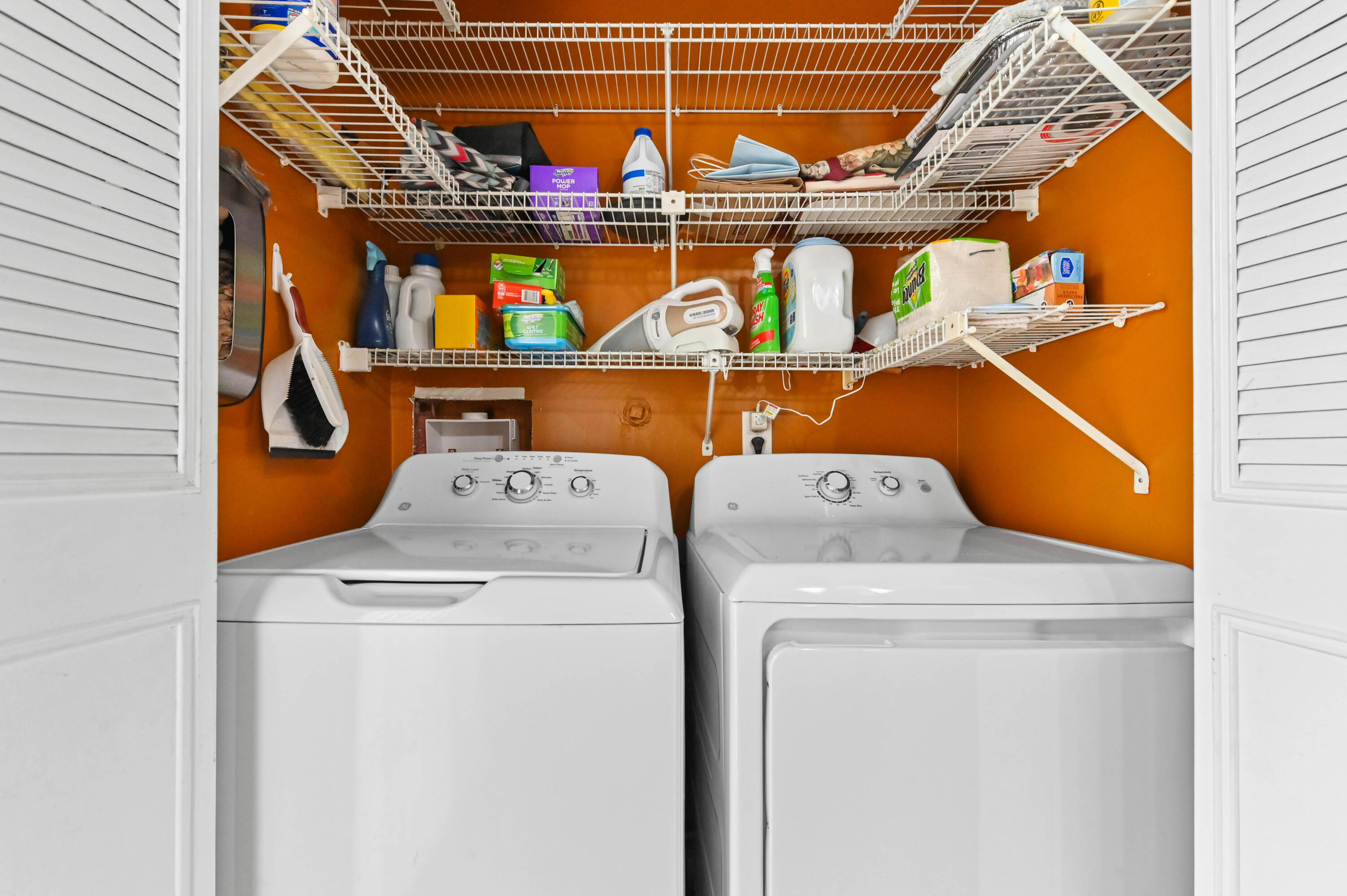 STRATHMORE GATE WEST - Residential