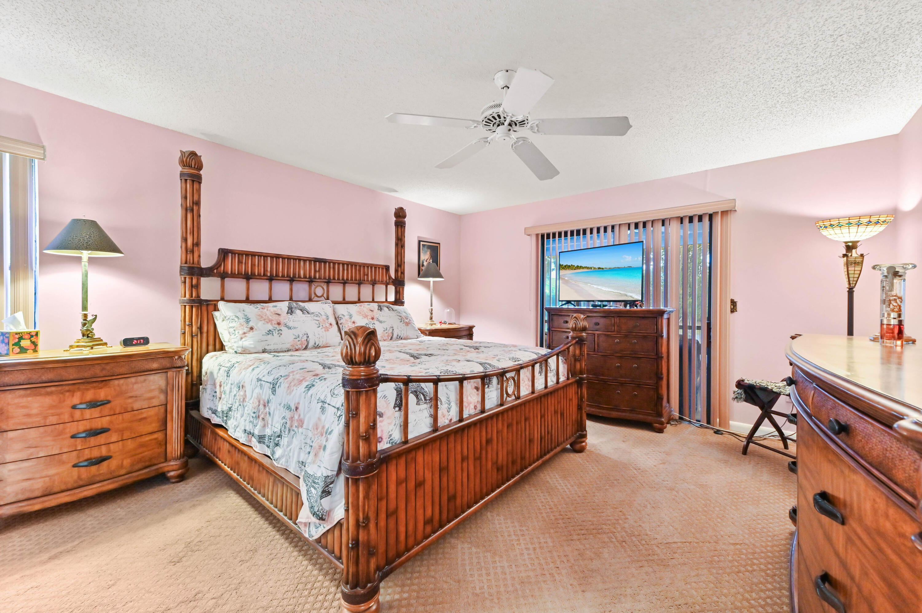 STRATHMORE GATE WEST - Residential