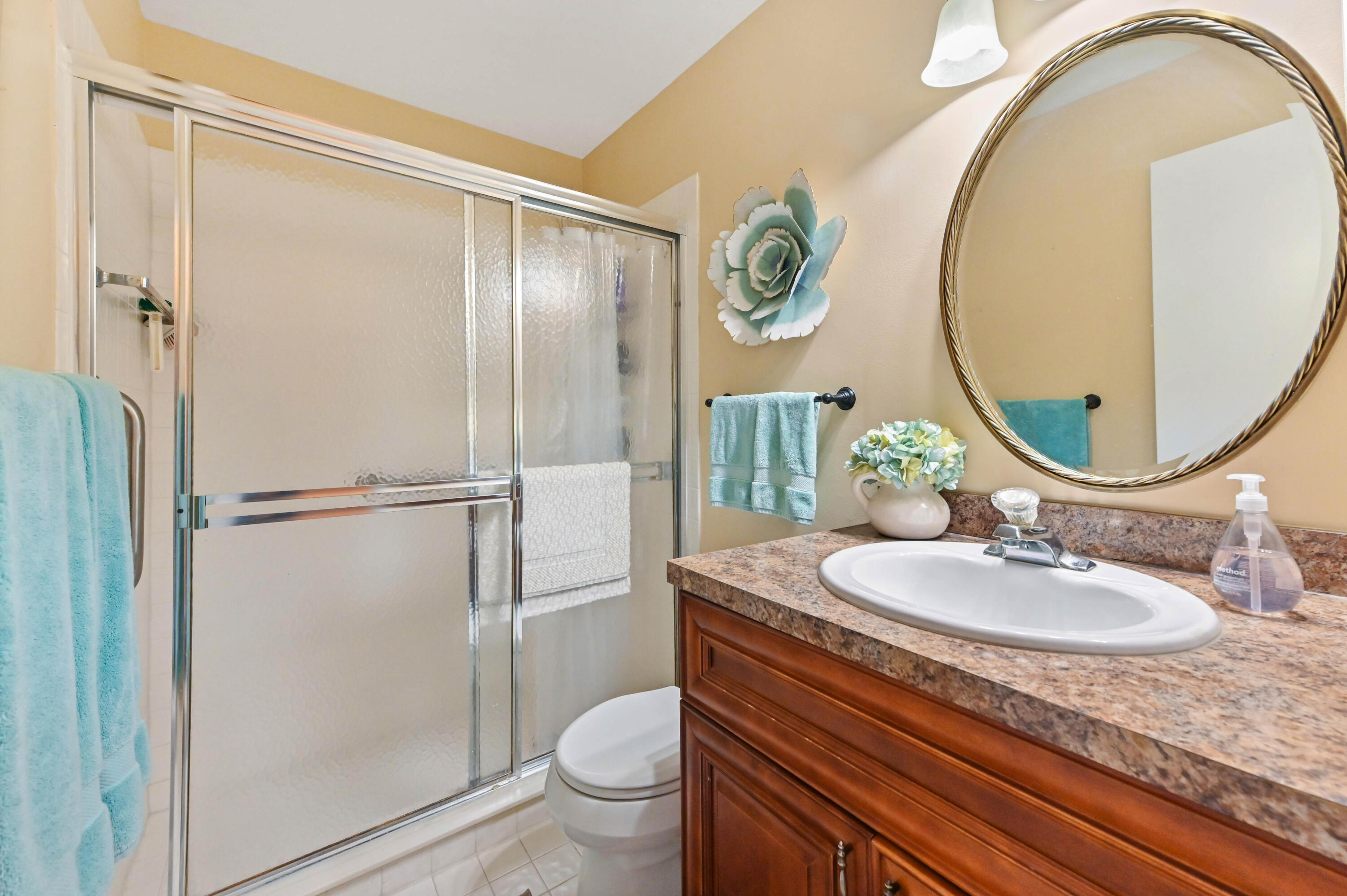 STRATHMORE GATE WEST - Residential