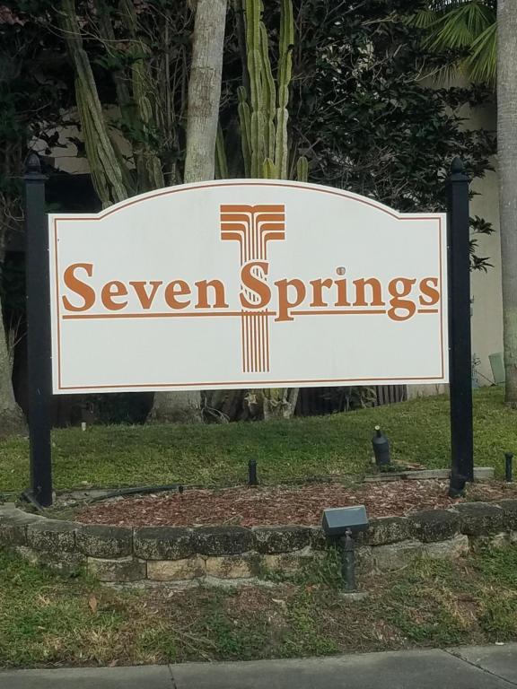 SEVEN SPRINGS 1 - Residential