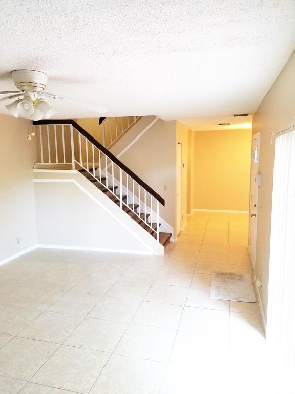 SEVEN SPRINGS 1 - Residential