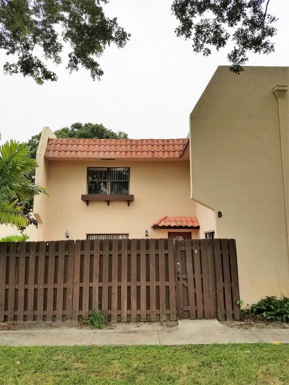 SEVEN SPRINGS 1 - Residential