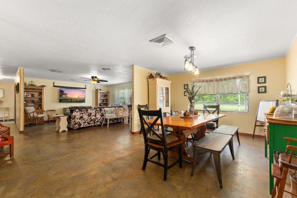 JONES ESTATES - Residential