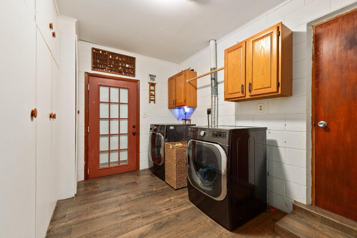 JONES ESTATES - Residential