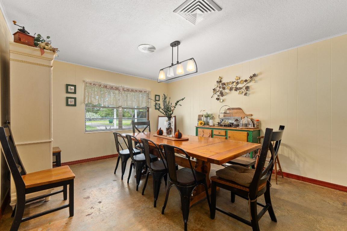 JONES ESTATES - Residential